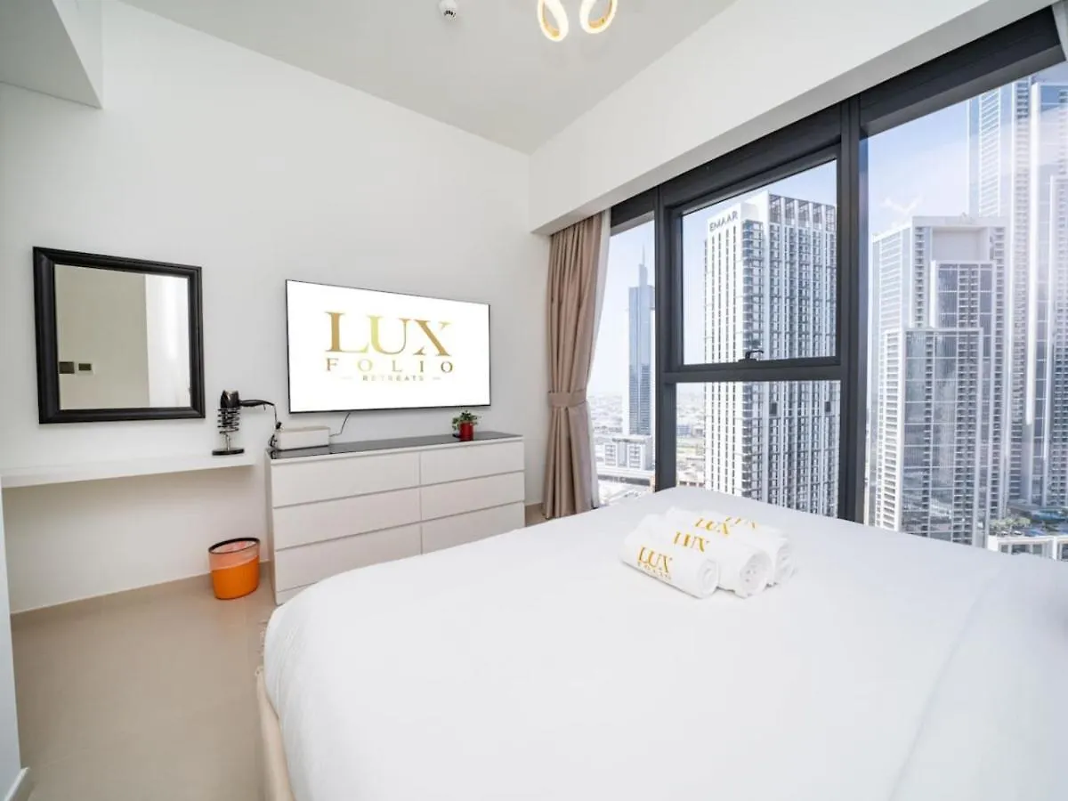 Apartmán Downtown 2 Bed With Poolside Burj Khalifa View Dubaj