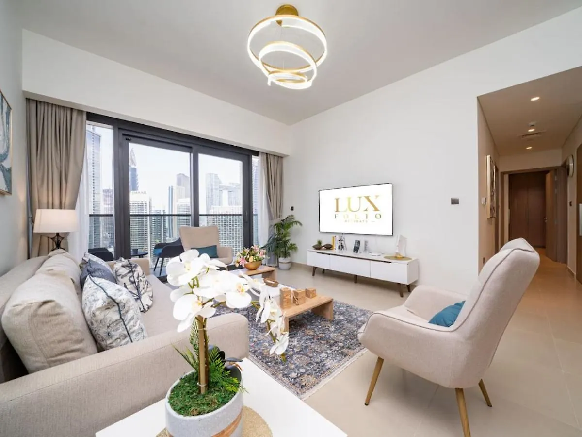 Apartmán Downtown 2 Bed With Poolside Burj Khalifa View Dubaj