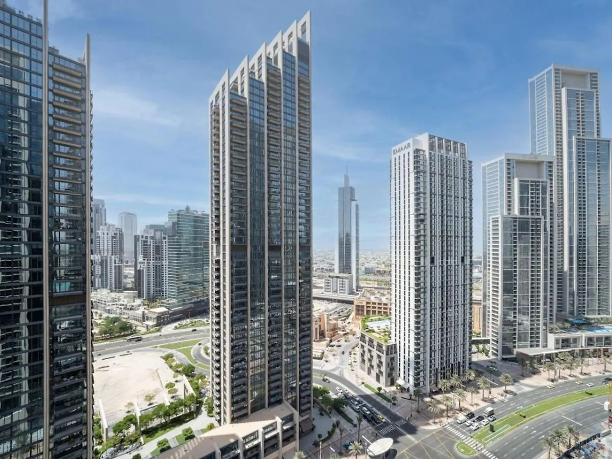 Apartmán Downtown 2 Bed With Poolside Burj Khalifa View Dubaj